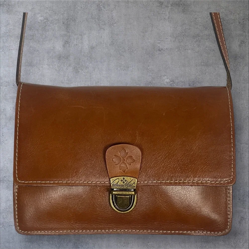 Patricia Nash Italian Leather Brown Crossbody Bag Vintage Push Lock Accordion‎